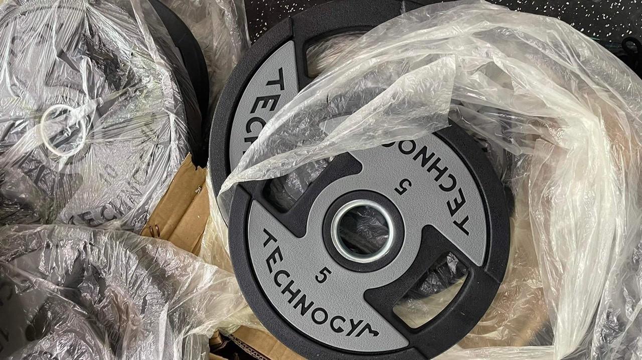 Tạ bánh technogym 10kg
